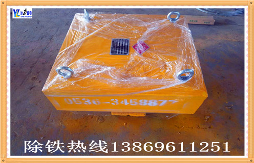 除鐵器在選用時(shí)是永磁的好還是電磁除鐵器好呢？