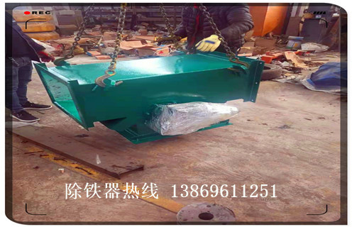 管道式永磁自卸式除鐵器，新疆管道式永磁自動除鐵器方案_遠力新疆管道式永磁自動除鐵器方案安裝示意圖型12000高斯_可定制工作原理