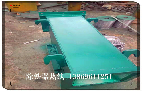 管道除鐵器，內(nèi)蒙古管道除鐵器_遠力內(nèi)蒙古管道除鐵器應(yīng)用安裝示意圖型12000高斯_可定制工作原理 